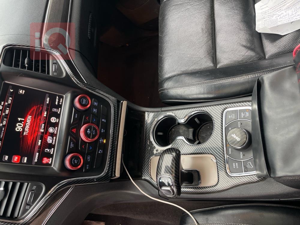 جيب جراند شيروكي